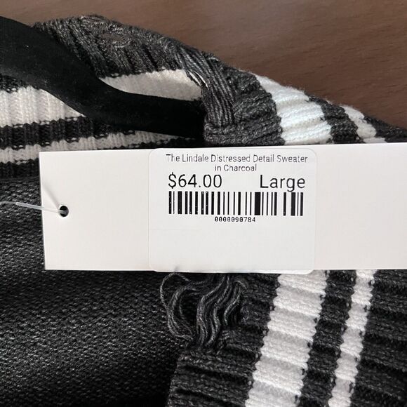 BaeVely The Lindale Distressed Detail V Neck Sweater Size Large Charcoal NWT - Picture 8 of 13